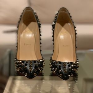 Christian Louboutin Pigalle Pointed Toe Pump